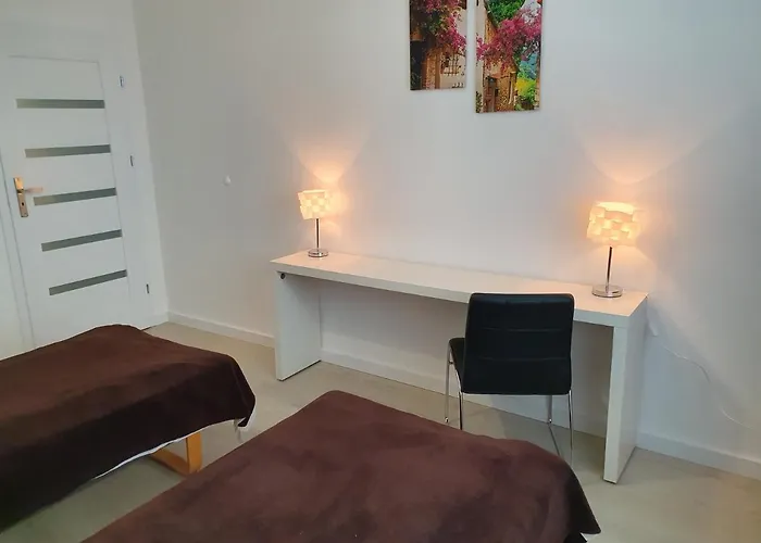 Na Lazurowej وارسو